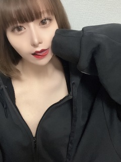 及川すず